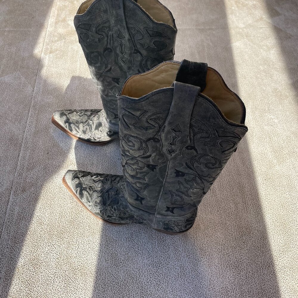 CORRAL women cowboy  leather grey boots size 8.5